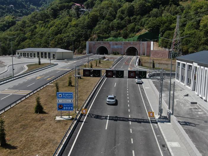 Trabzon'da Zigana Tüneli'nden 4 ayda 600 bin araç geçti 2